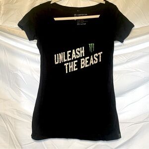 Monster Energy Women’s V-Neck Tee Medium Rare HTF Unleash The Beast